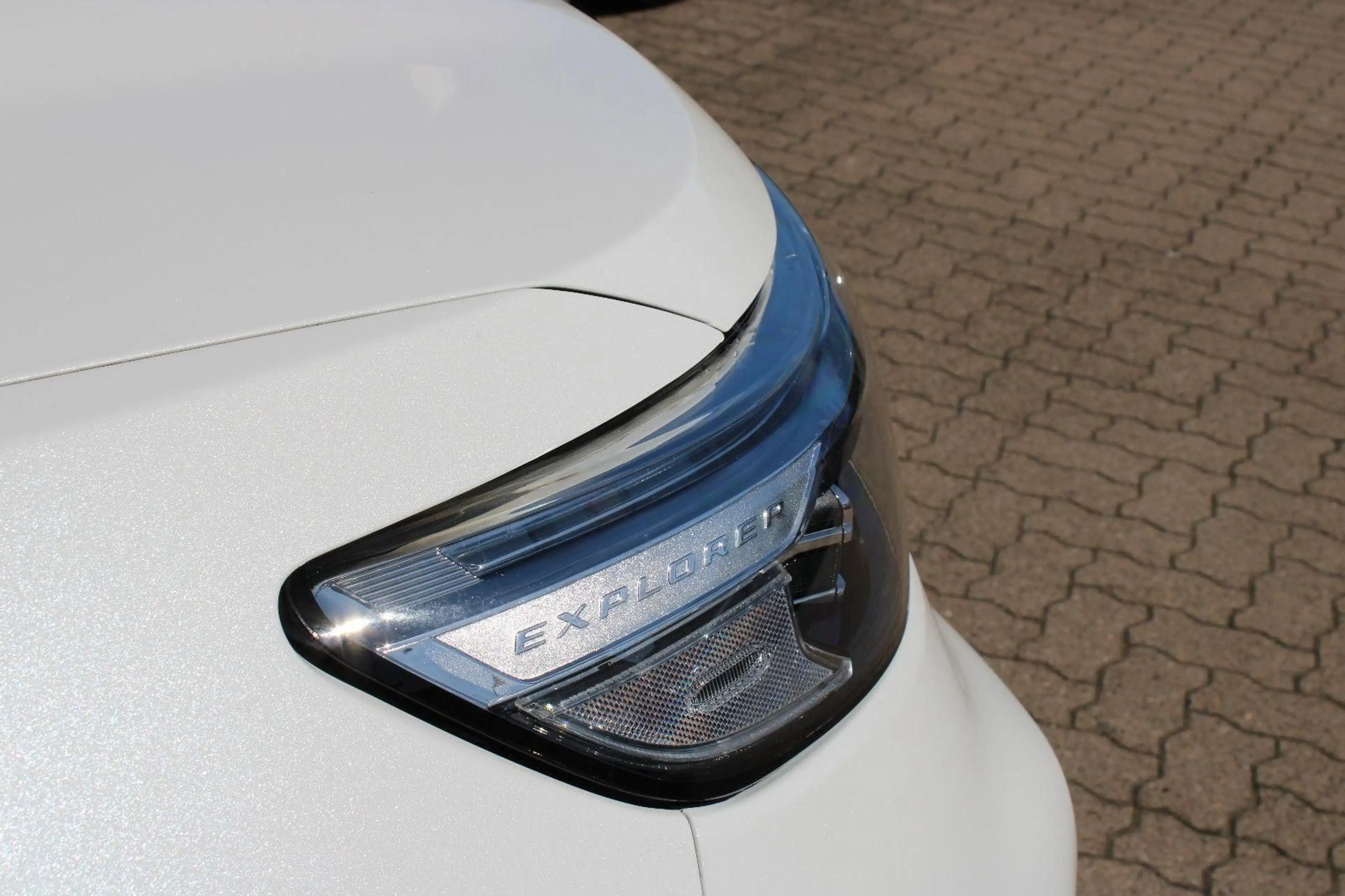 Ford Explorer ST-Line Plug-in-Hybrid 4x4 AHK — photo 14