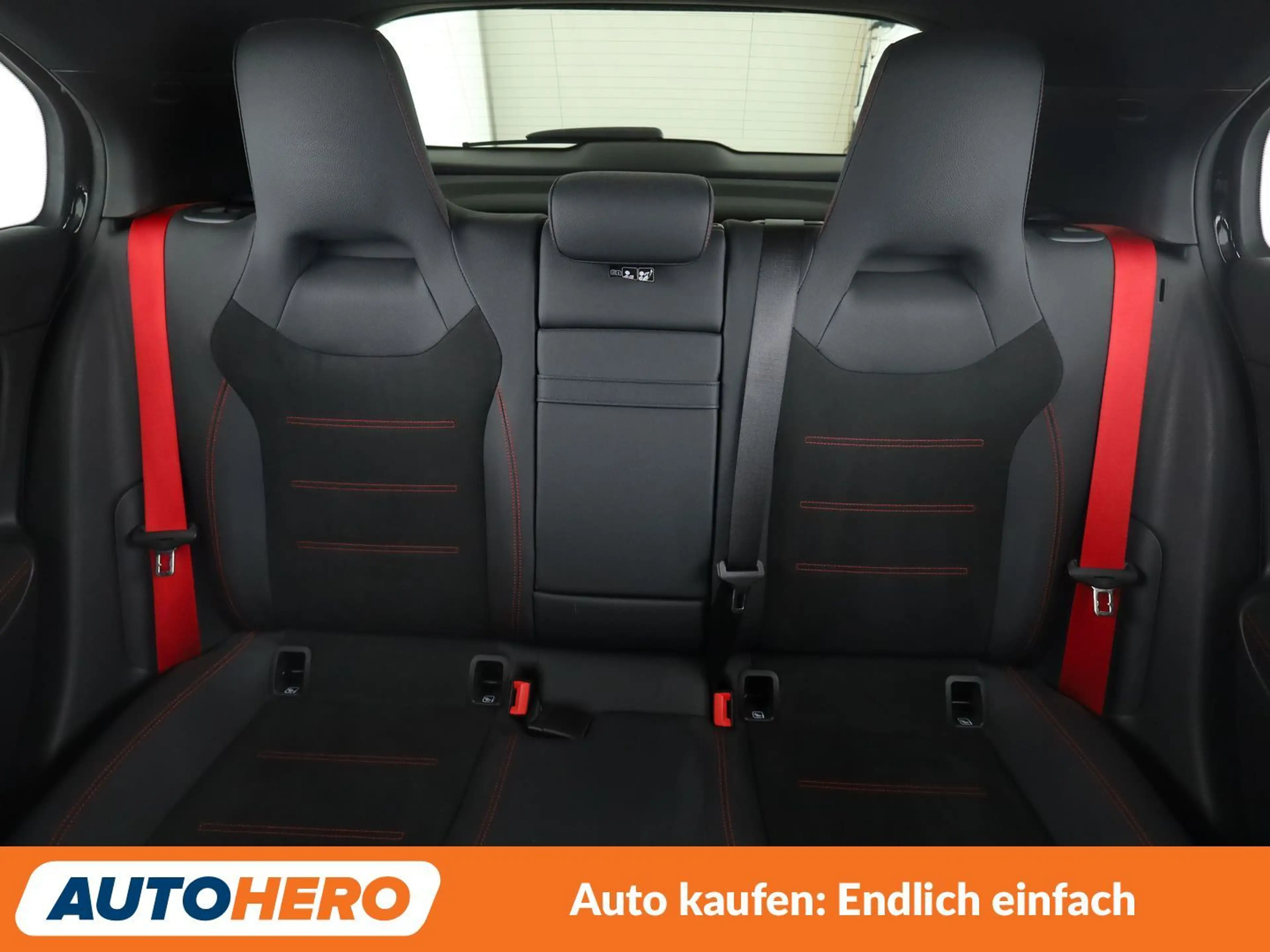 Mercedes-Benz A 35 AMG A 35 AMG 4Matic Aut.*NAVI*LED*TEMPO*PDC*SHZ* — photo 15