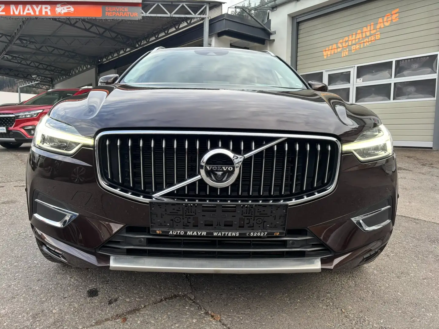 Volvo XC60 Inscription AWD Braun - 2