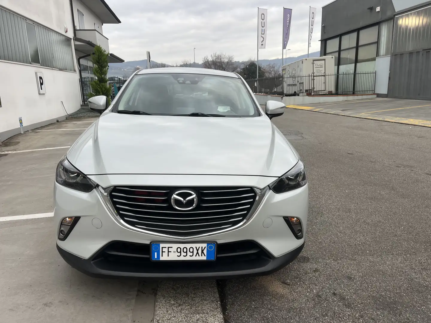 Mazda CX-3 CX-3 1.5d Exceed awd 105cv Beige - 2