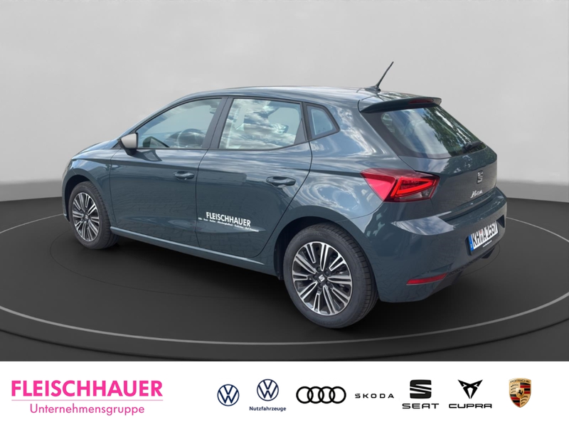 SEAT Ibiza Style 1,0 TSI 85kW 7-Gang DSG   Einparkhilfe vorn — photo 4