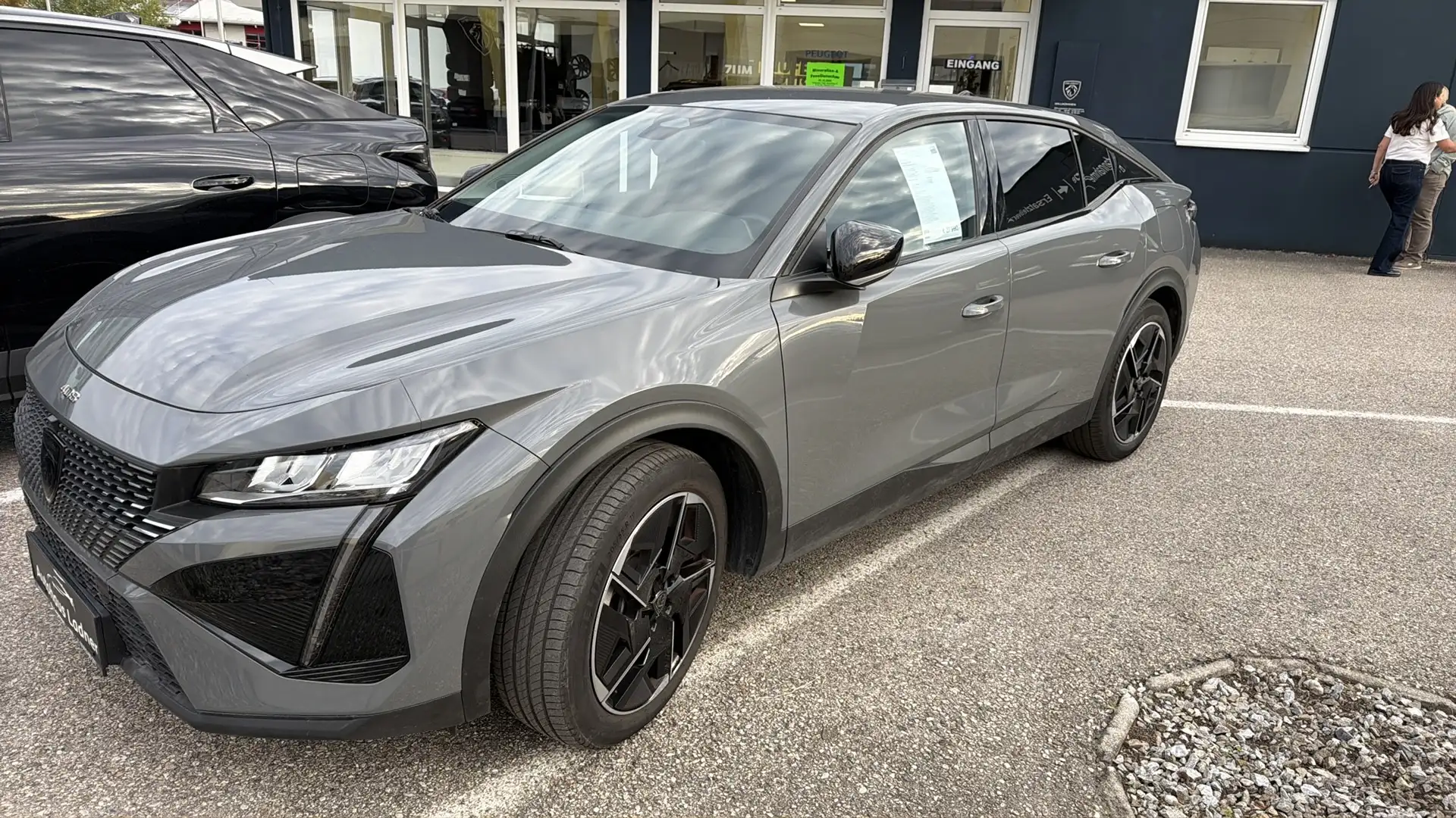 Peugeot 408 408 PHEV 225 e-EAT8 Allure Grau - 1