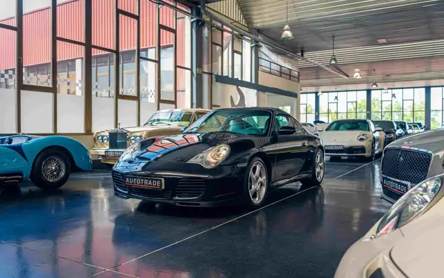 Porsche 996 Carrera 4 S