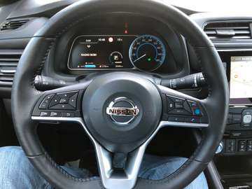 Bild 9 Nissan Leaf N-Connecta 40KW LED 360 Kamera ProPilot