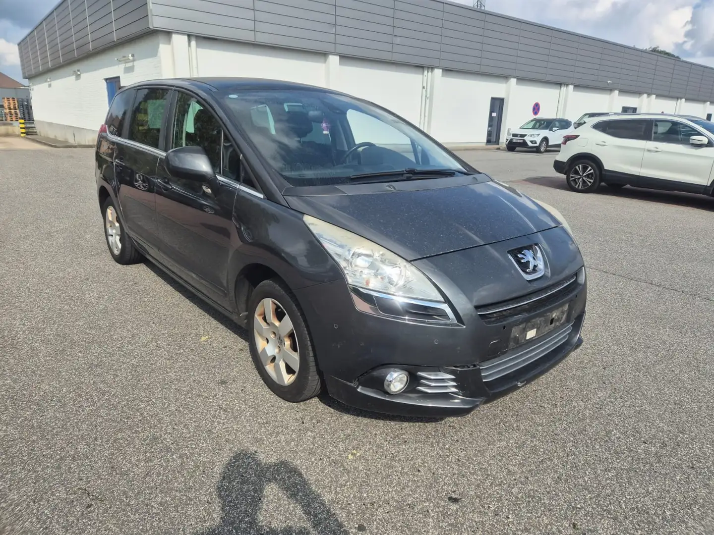 Peugeot 5008 5008 1.6i Premium 7place Gris - 2