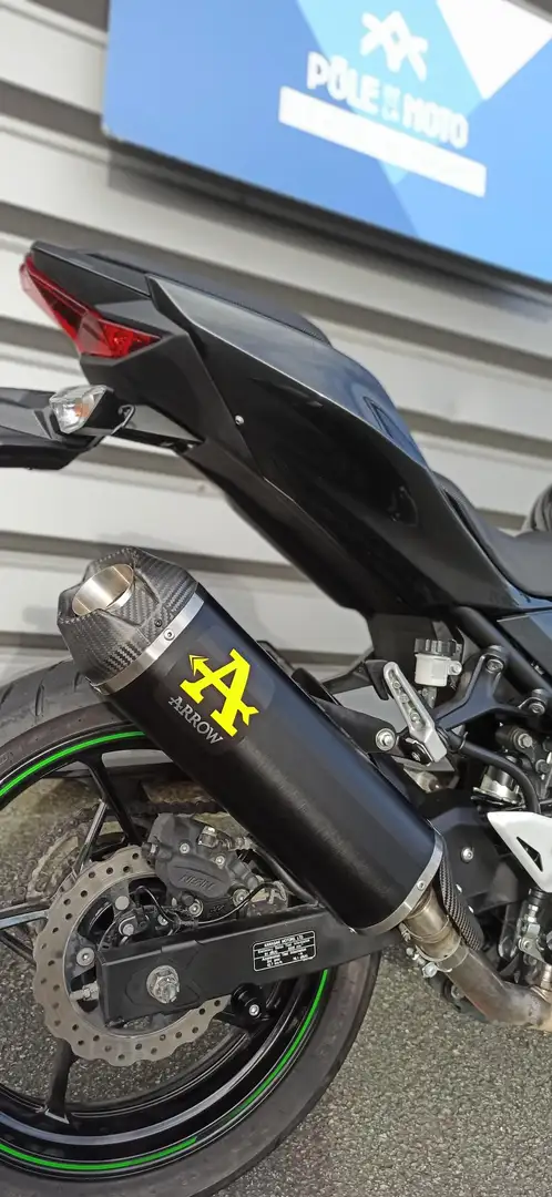 Kawasaki Ninja 400 Grigio - 2