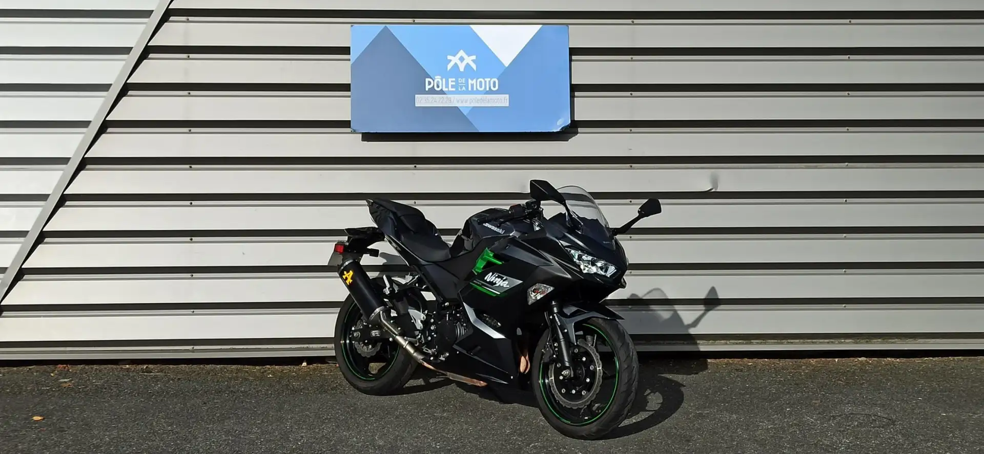 Kawasaki Ninja 400 Grigio - 1