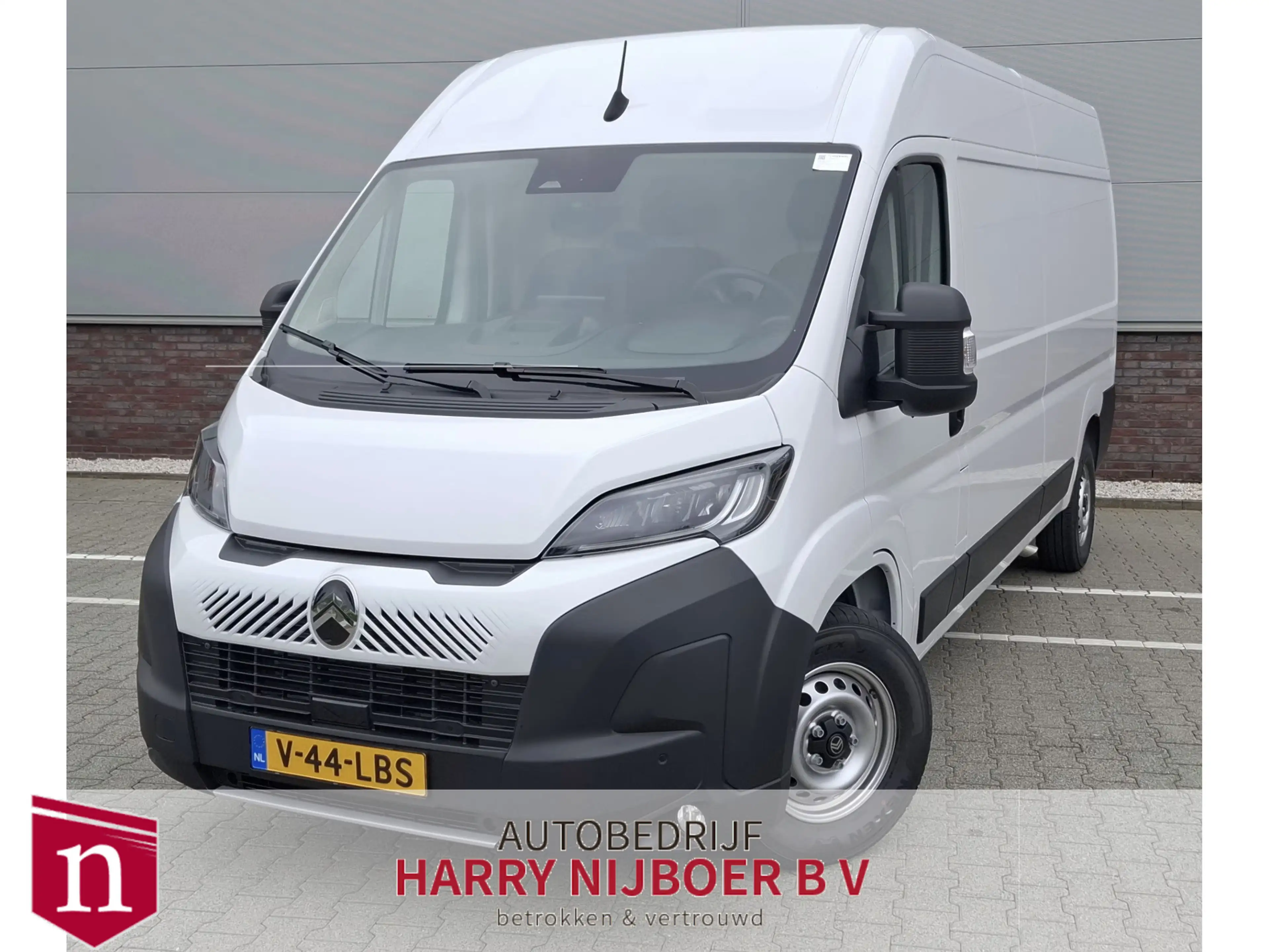 Citroen Jumper 2.2 BlueHDi 180 S&S L3H2 3.5t Zwaar Navi / Camera