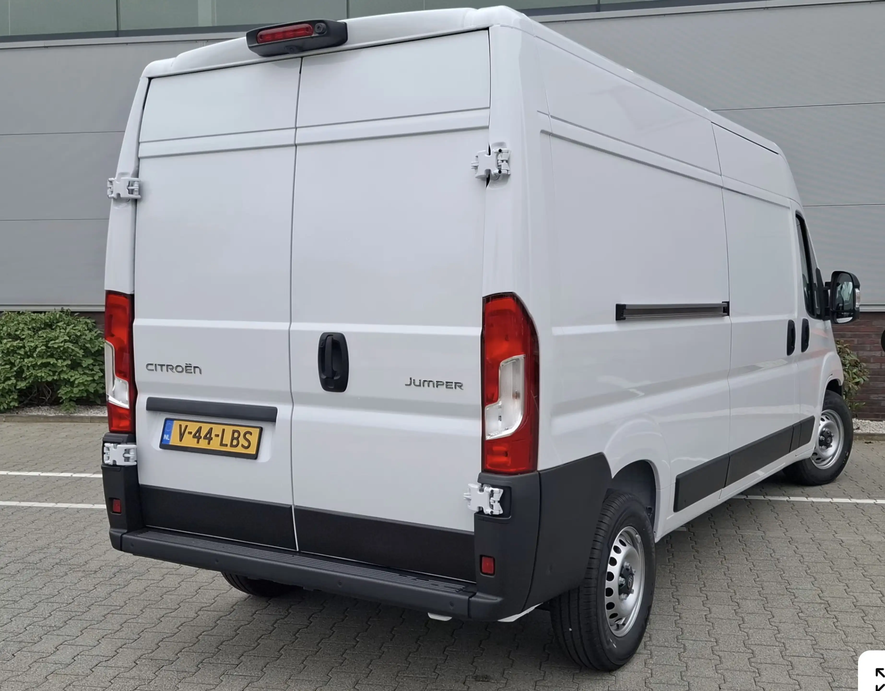 Citroen Jumper 2.2 BlueHDi 180 S&S L3H2 3.5t Zwaar Navi / Camera — photo 4