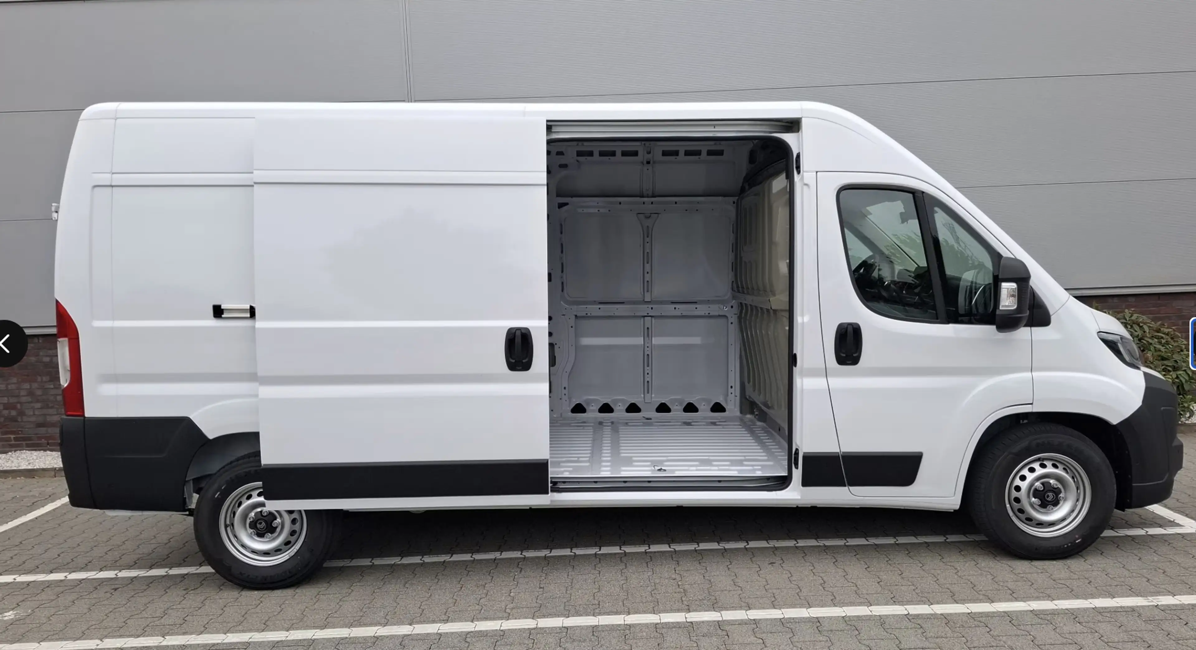 Citroen Jumper 2.2 BlueHDi 180 S&S L3H2 3.5t Zwaar Navi / Camera — photo 5