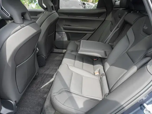 Polestar Long Range view 15