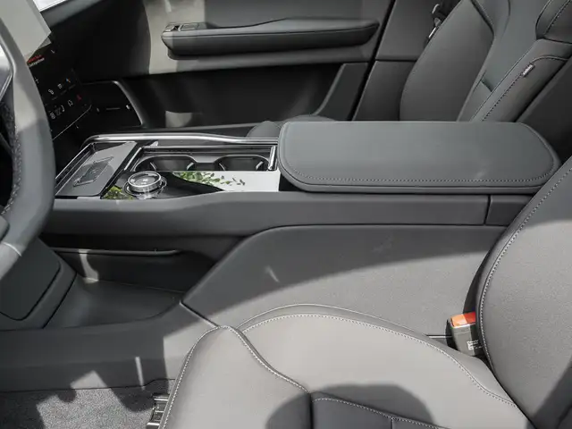 Polestar Long Range view 13