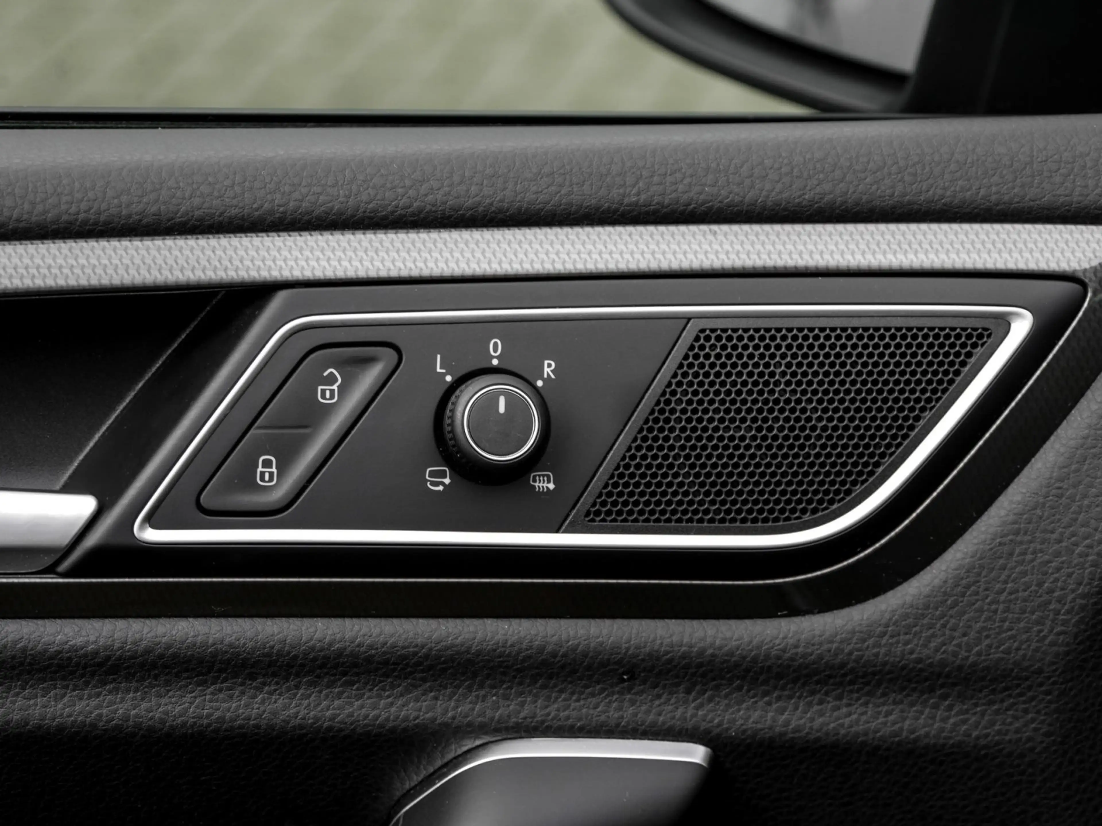 Volkswagen Golf Sportsvan JOIN 1.0 TSI LED Navi ACC BlindSpot+ — photo 14