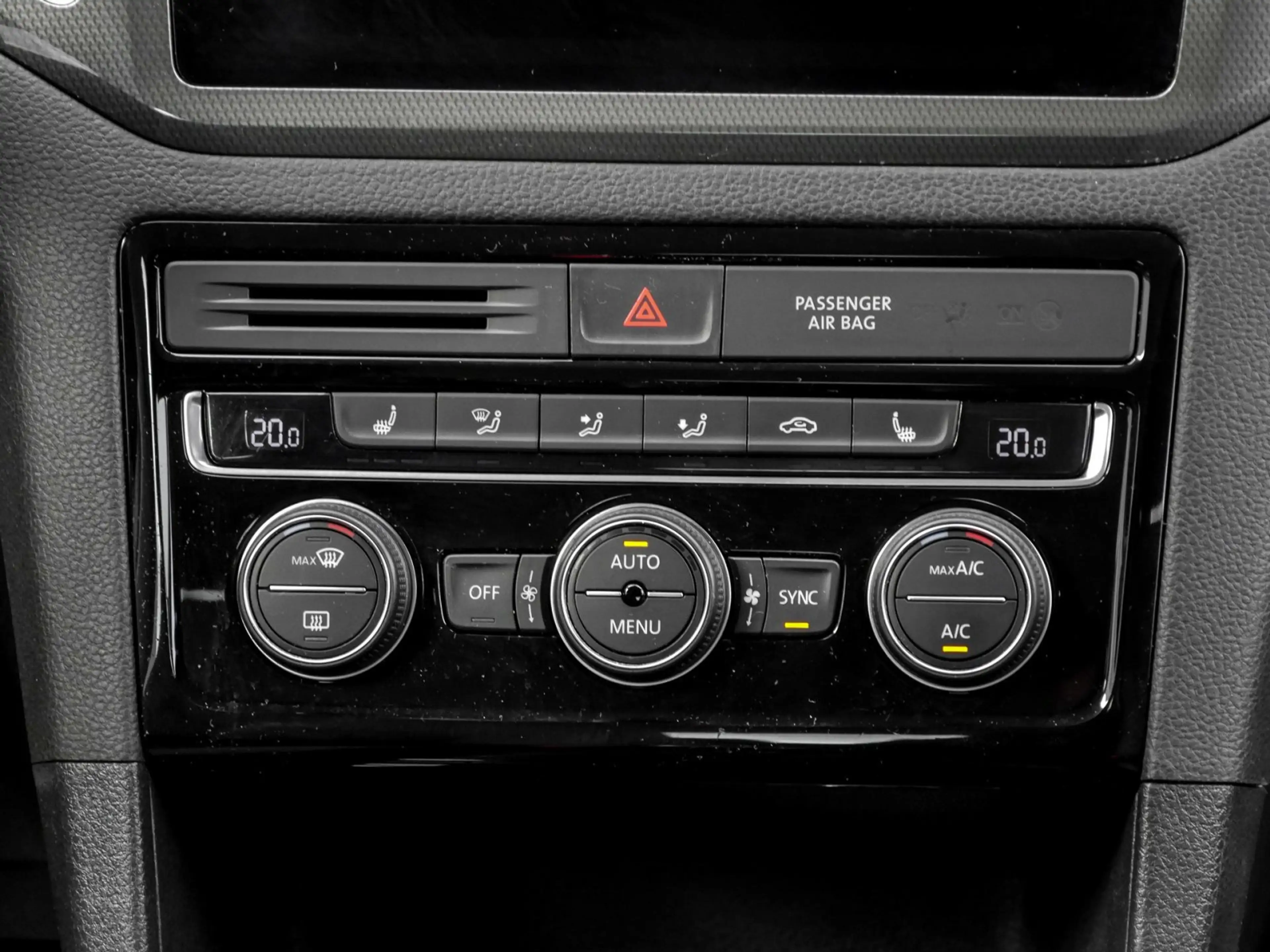 Volkswagen Golf Sportsvan JOIN 1.0 TSI LED Navi ACC BlindSpot+ — photo 8