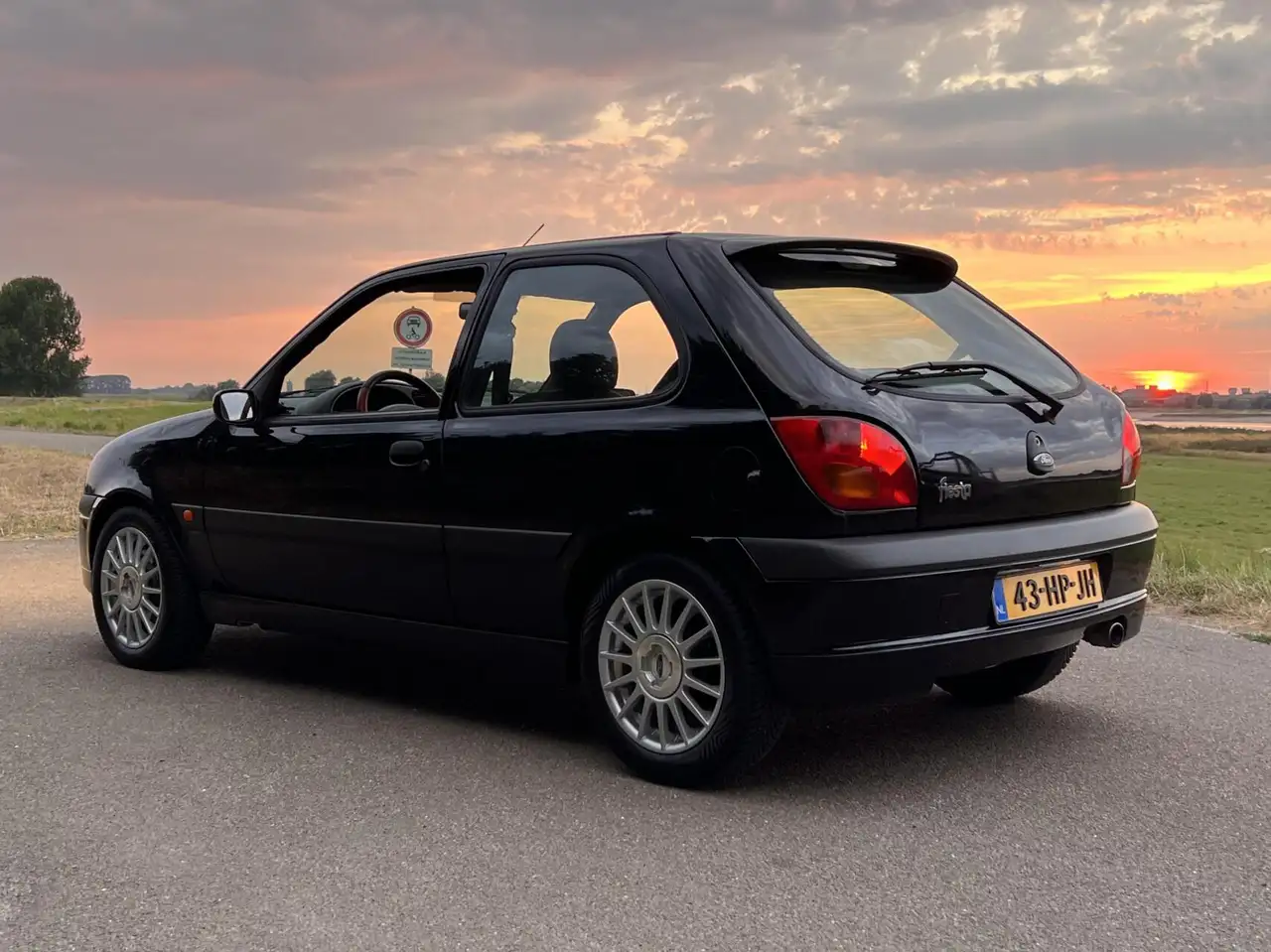 Ford Fiesta 1.6-16V Sport, foto 3