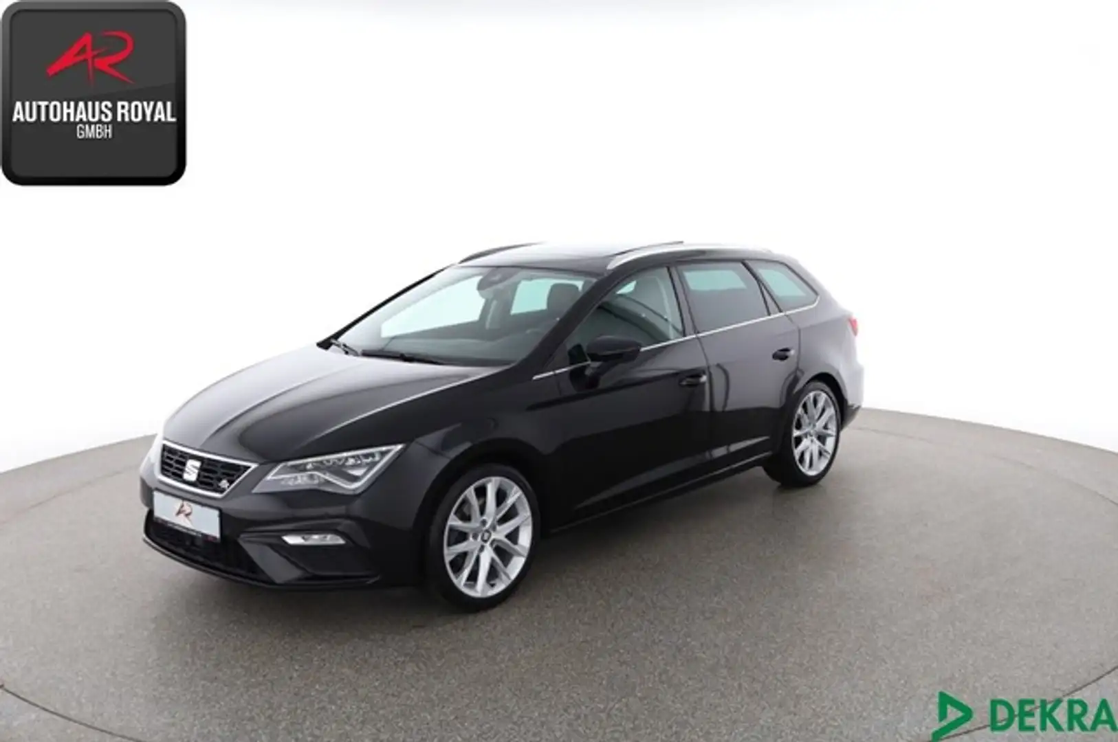 SEAT Leon ST 2.0 TSI FR LINE PANO,KEYLESS,ACC,BEATS Schwarz - 1