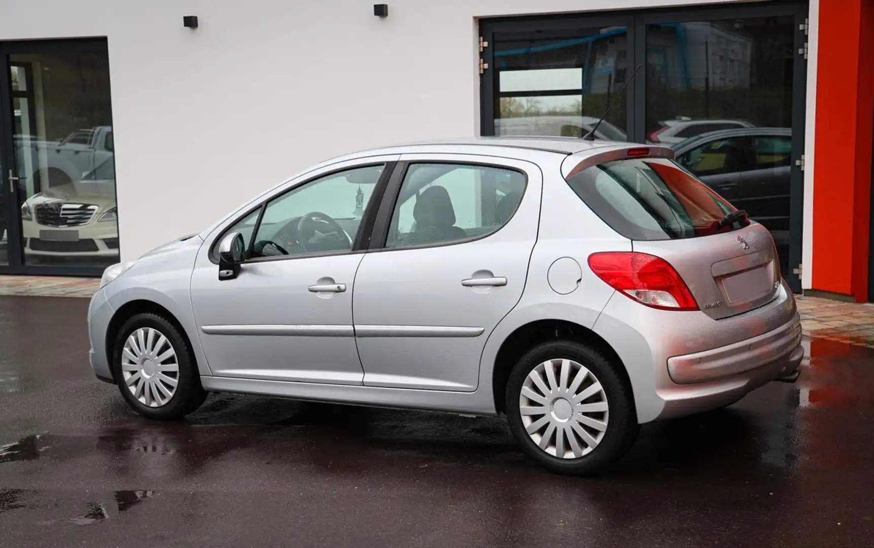 Peugeot 207 1.6 thp 160ch Gris - 2