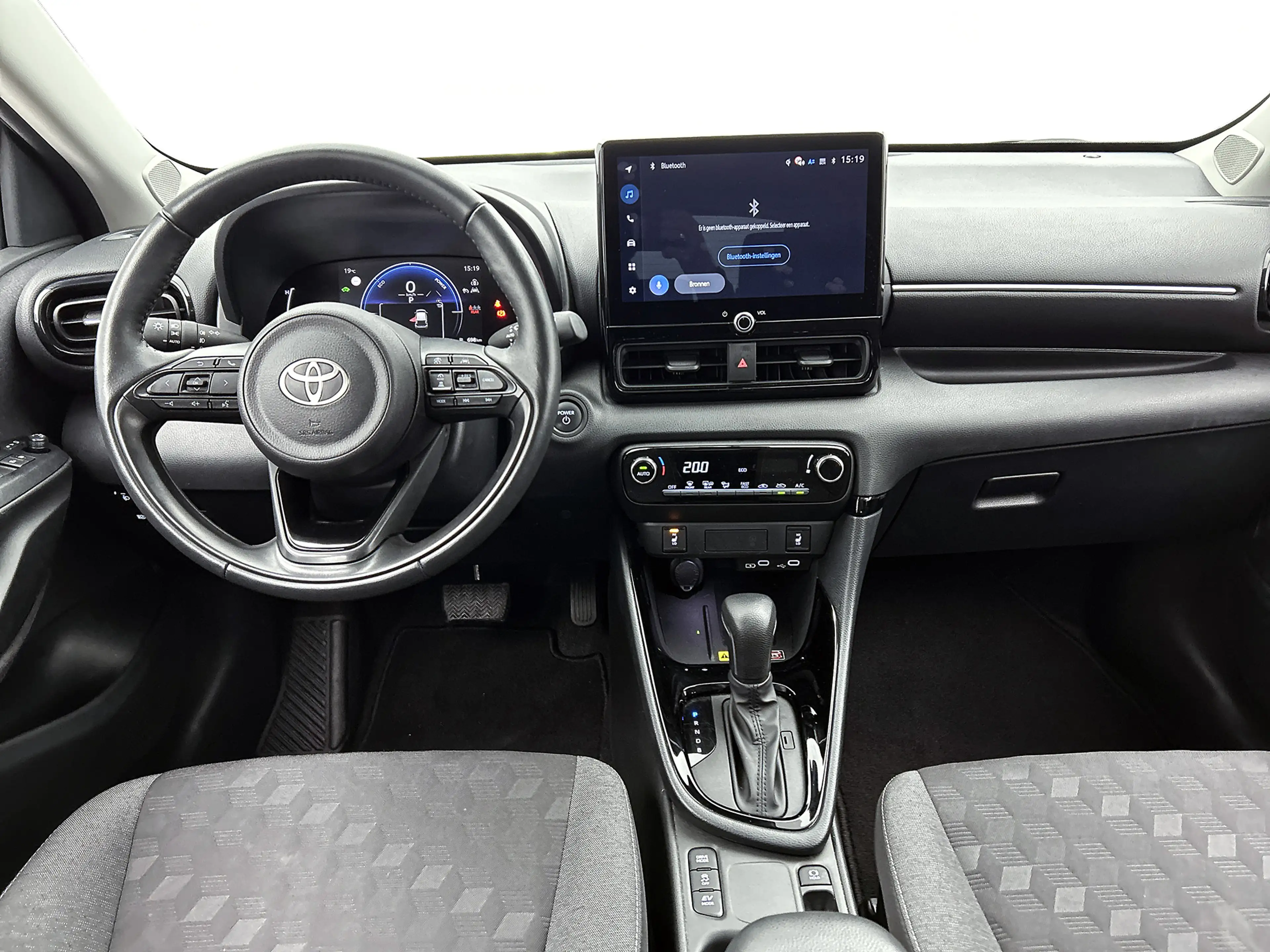 Toyota Yaris 1.5 Hybrid 115 Dynamic Comfort Pack | BTW voertuig — photo 4