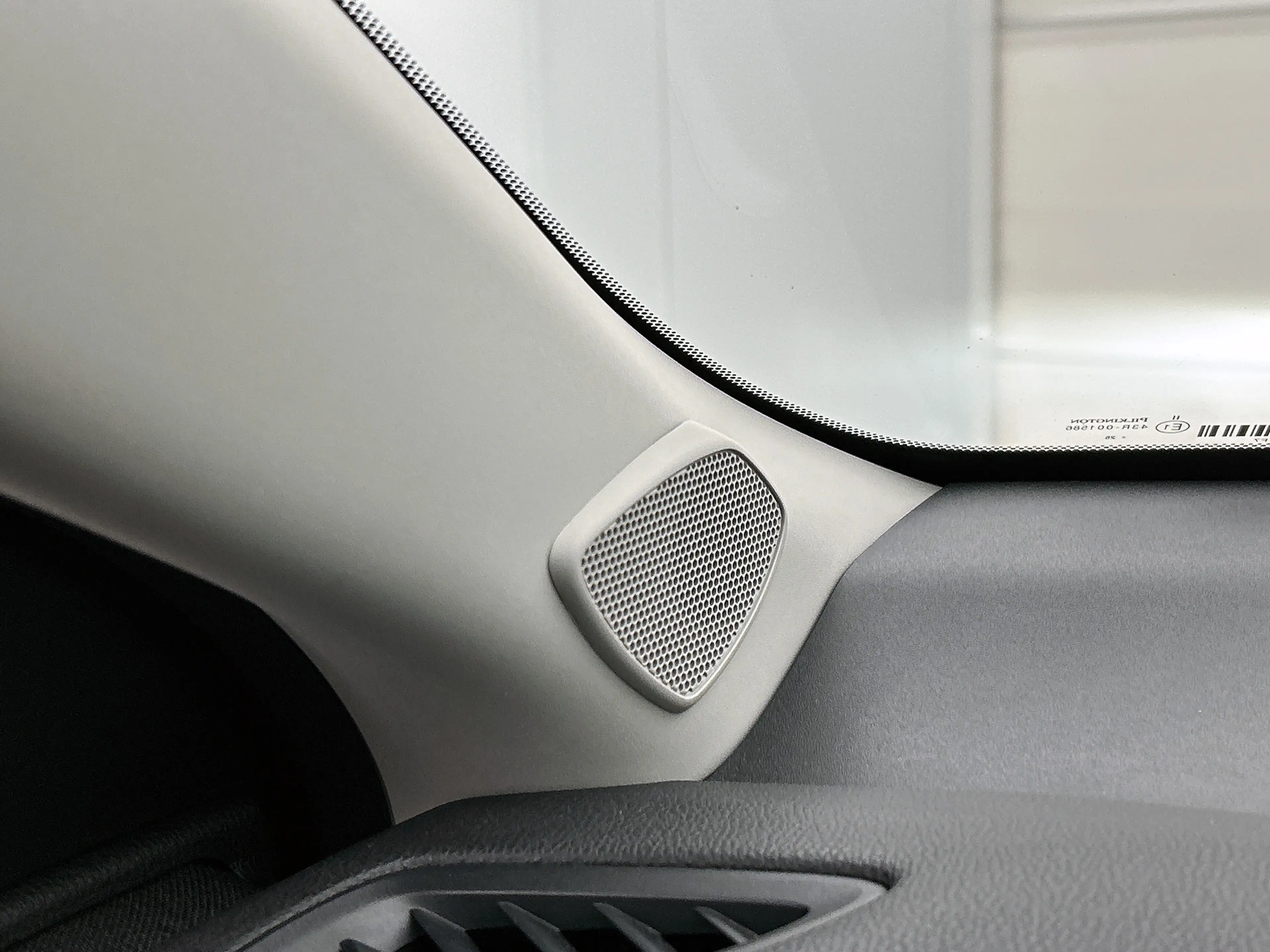 Toyota Yaris 1.5 Hybrid 115 Dynamic Comfort Pack | BTW voertuig — photo 30
