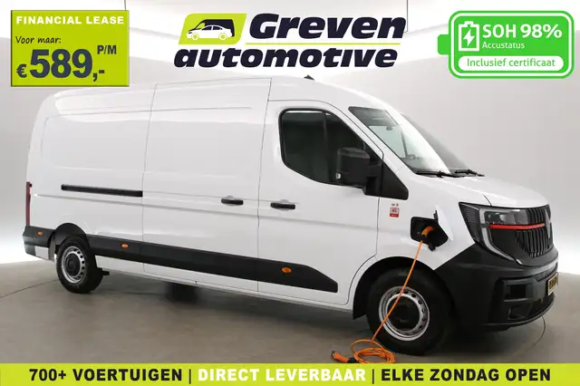 2025 Renault Master in White for sale