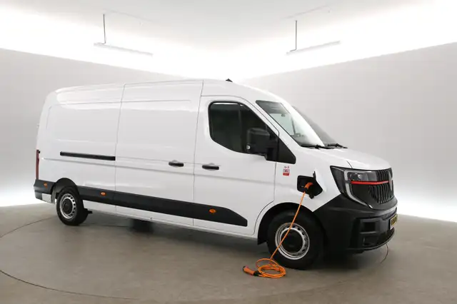 Renault Master view 6