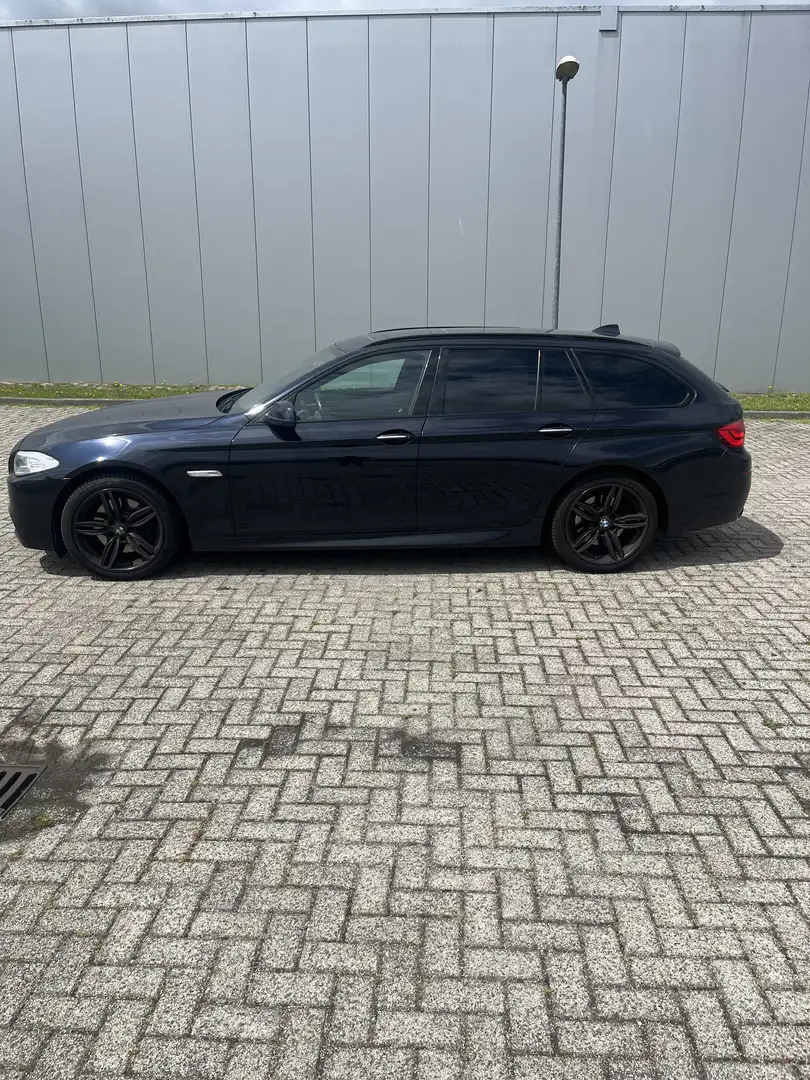BMW 525 525d High Executive Zwart - 1
