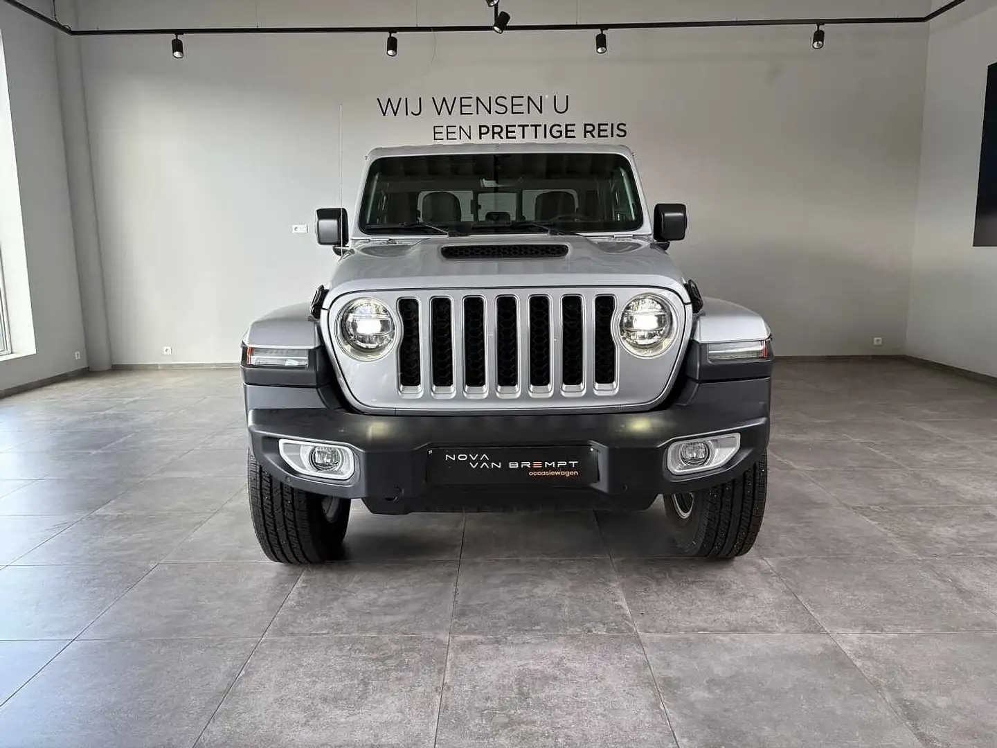 Jeep Gladiator Jeep GLADIATOR DIESEL L VRACHT 3.0 V6 4WD ATX Over Gris - 2