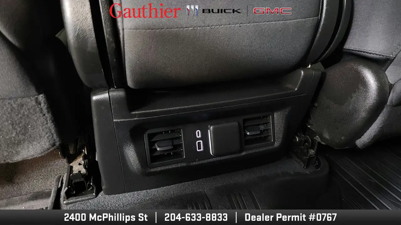 GMC Sierra 1500 photo GMC Sierra 1500