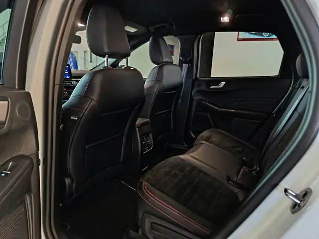 Ford Kuga view 4