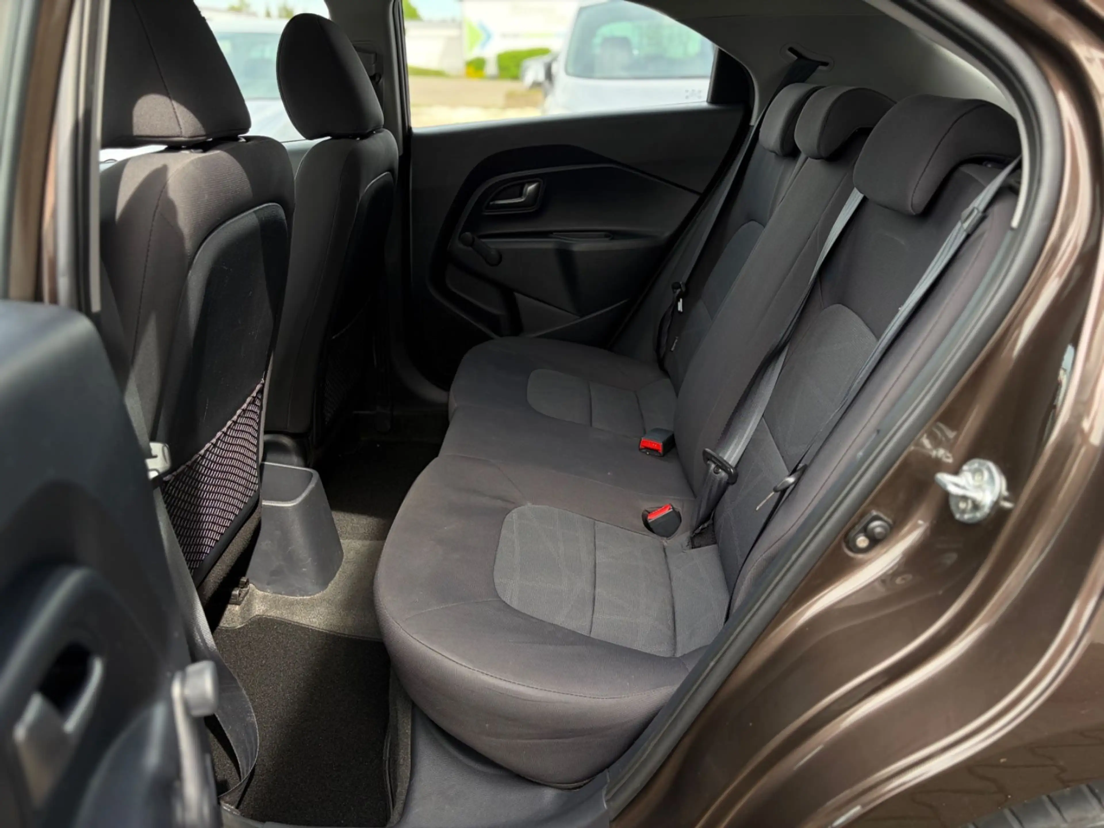 Kia Rio 1.2 *2Hnd*MFL*wenig Km.*8Fach* — photo 13