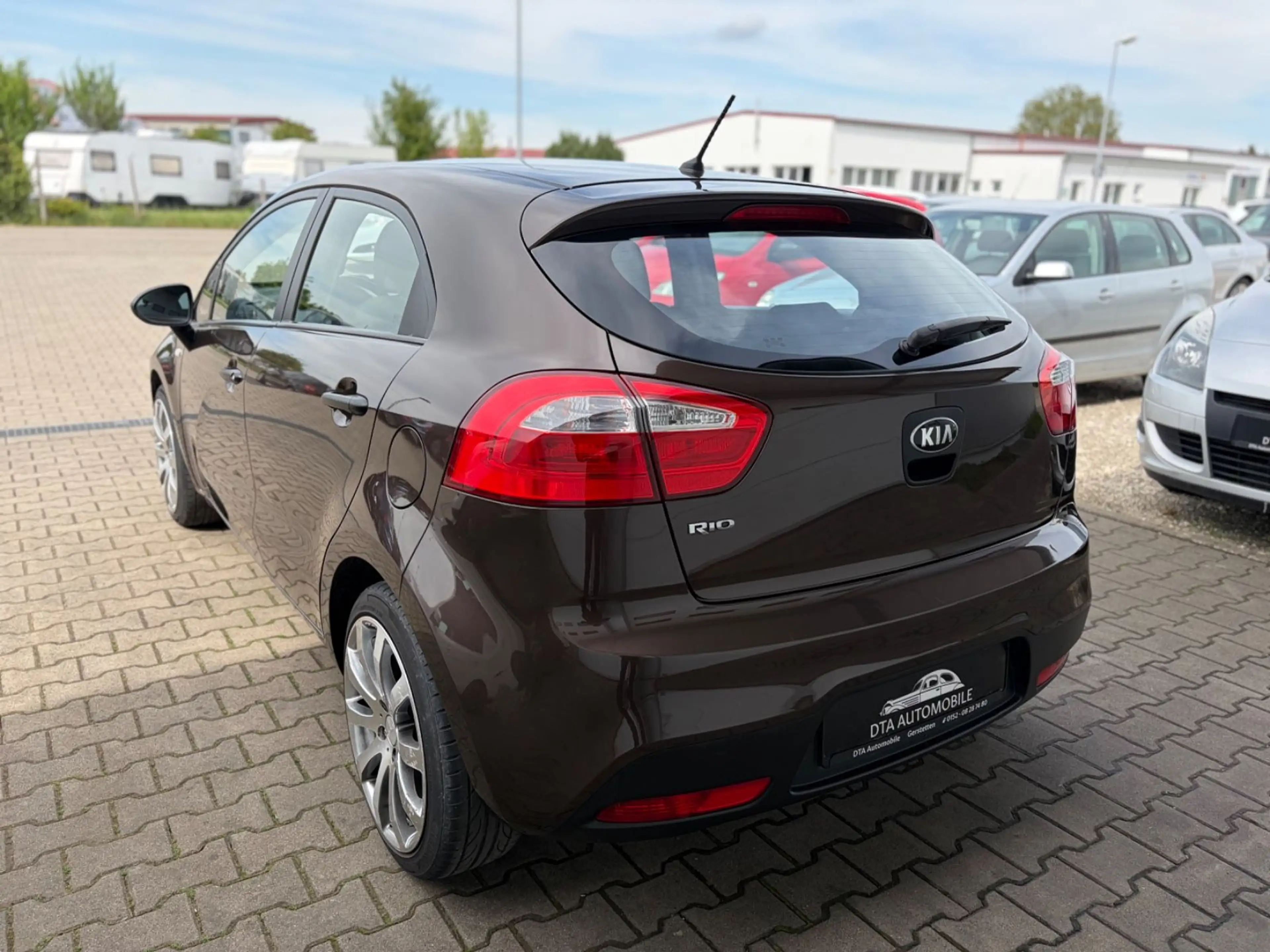 Kia Rio 1.2 *2Hnd*MFL*wenig Km.*8Fach* — photo 8
