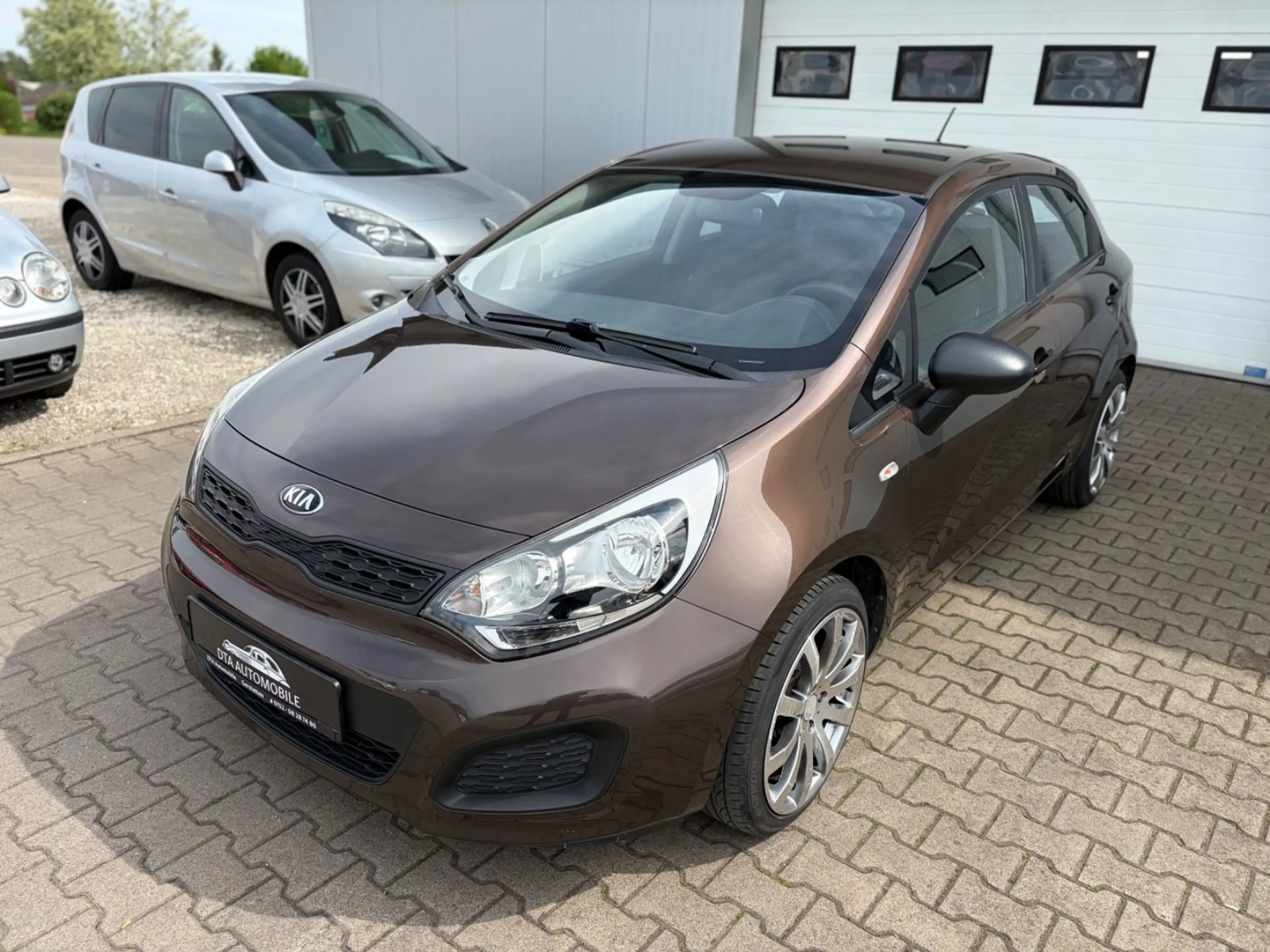 Kia Rio 1.2 *2Hnd*MFL*wenig Km.*8Fach*