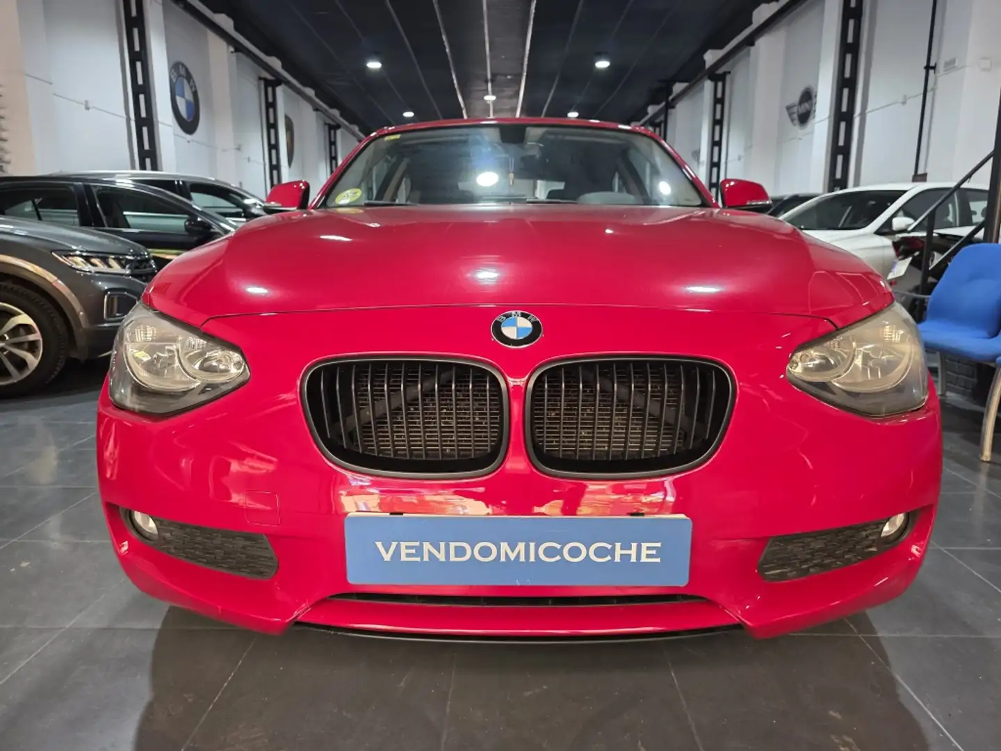 BMW 116 116d Rot - 1