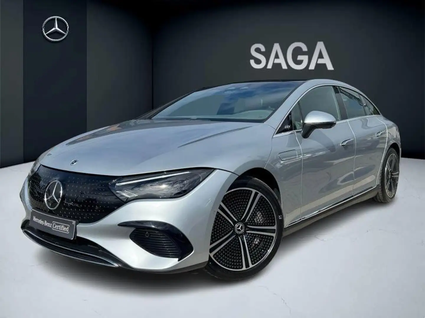 Mercedes-Benz EQE 300 AMG Line "Tech Edition" + HyperScreen Grau - 1