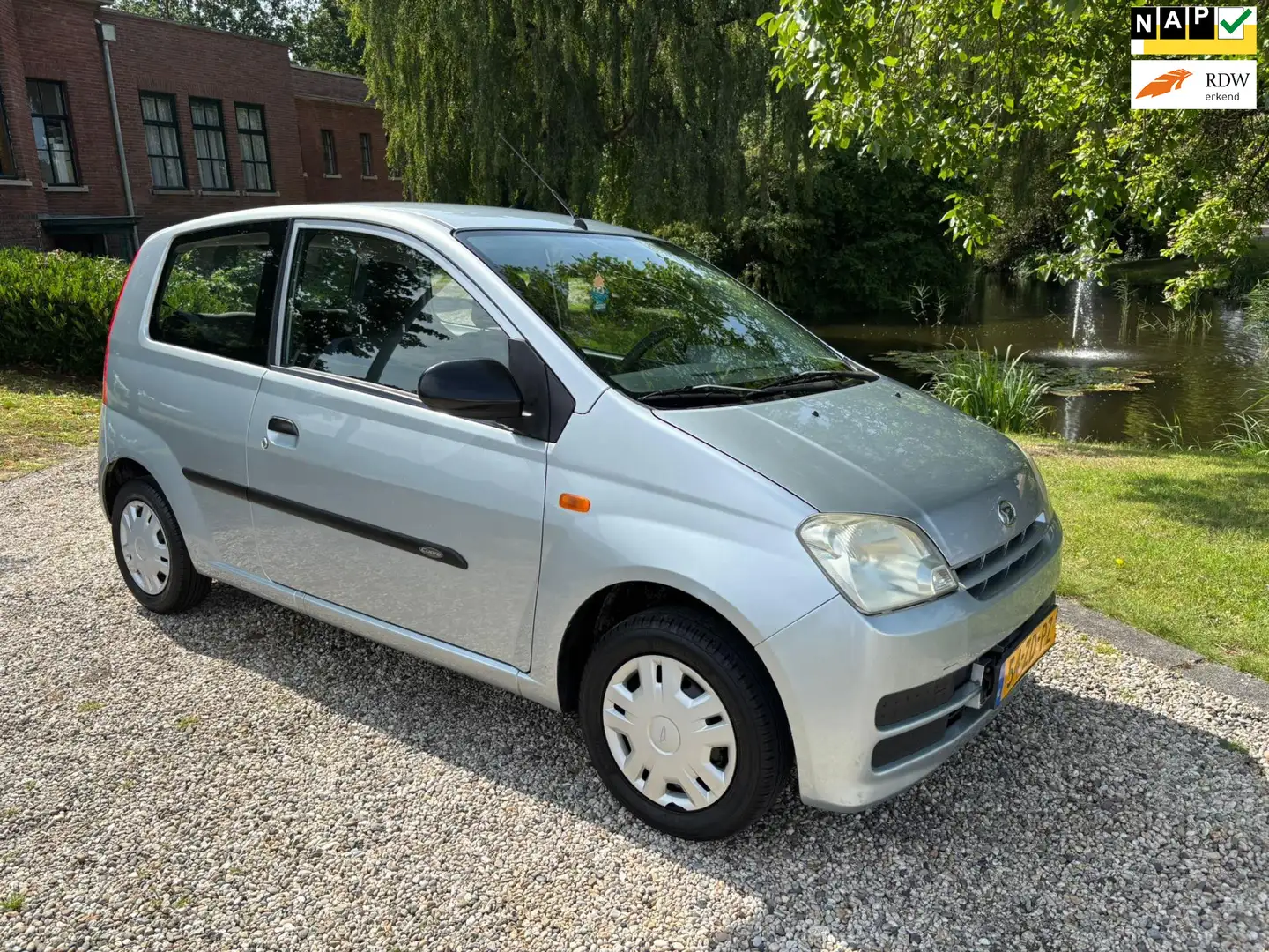 Daihatsu Cuore 1.0-12V 100th Anniversary *apk:07-2026* Gris - 1