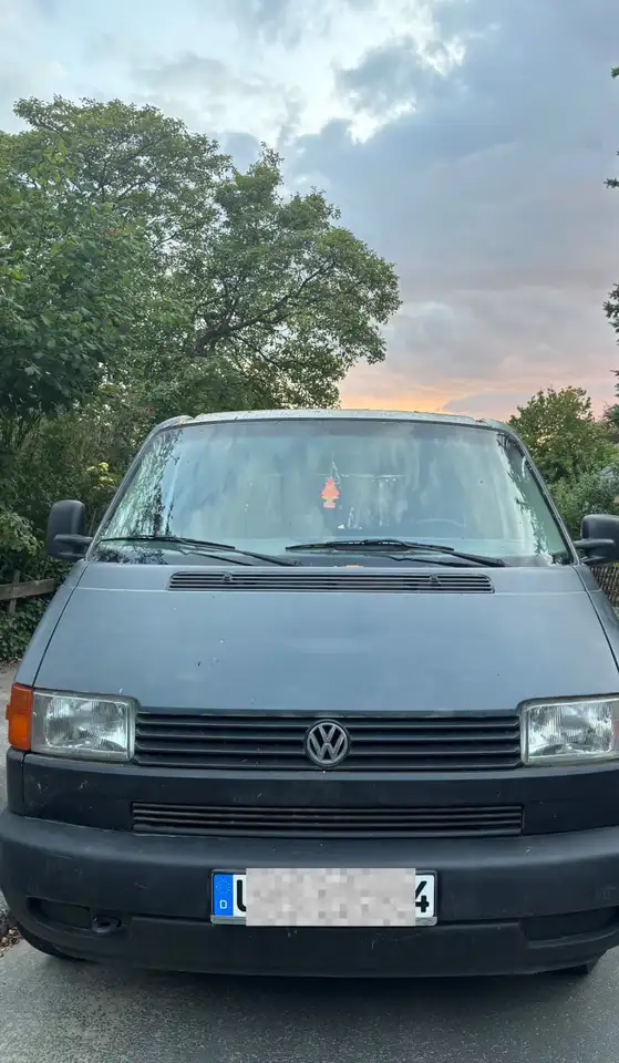 Volkswagen T4, foto 1