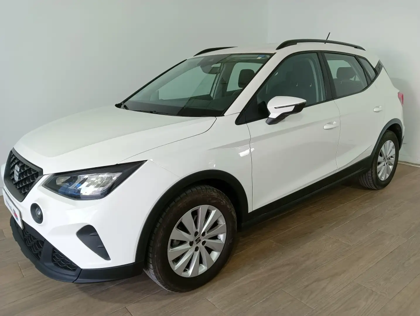 SEAT Arona 1.0 TSI S&S Reference 95 Blanco - 1