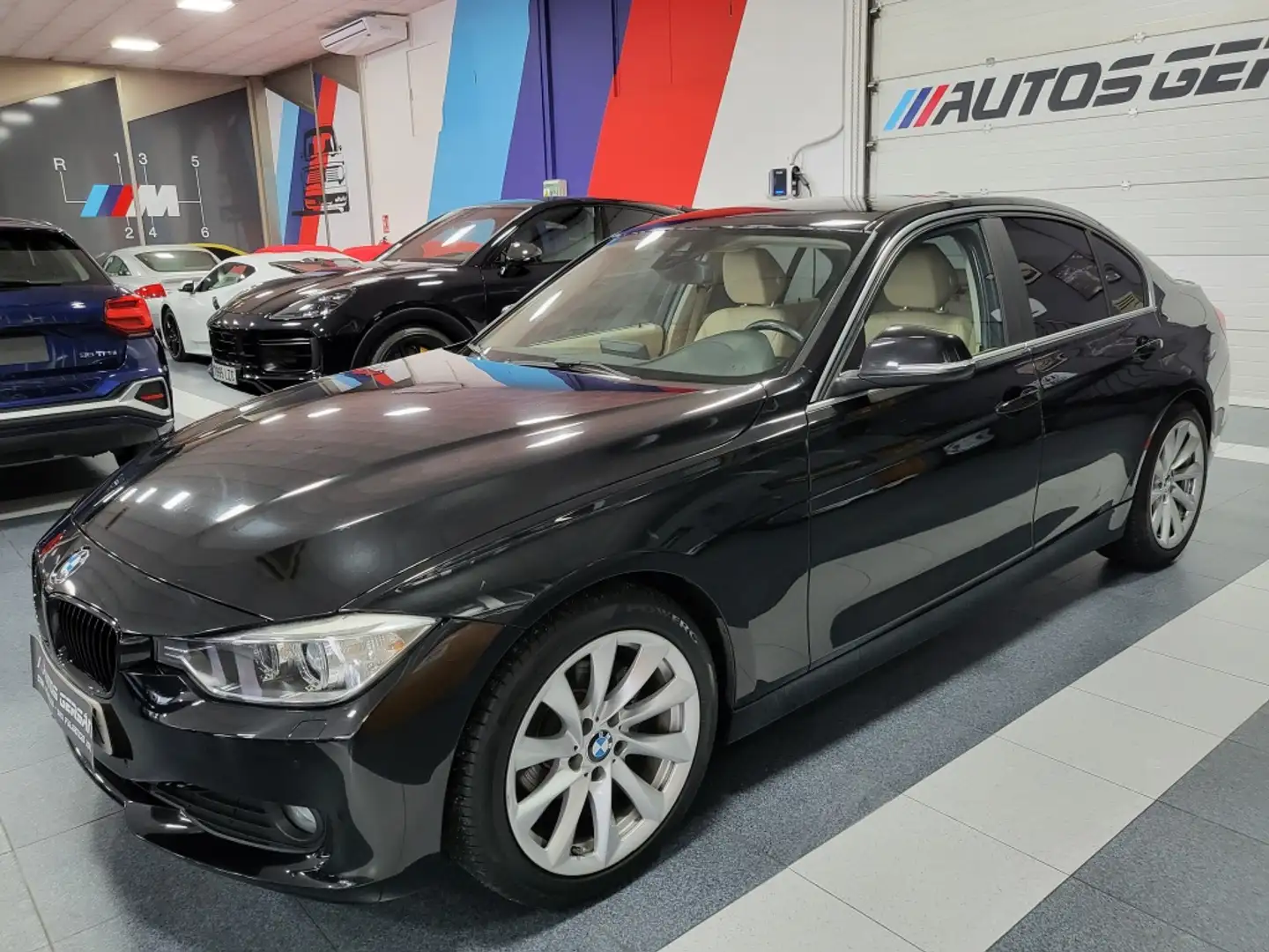 BMW 320 320d EfficientDynamics Ed. Essential Edition - 1