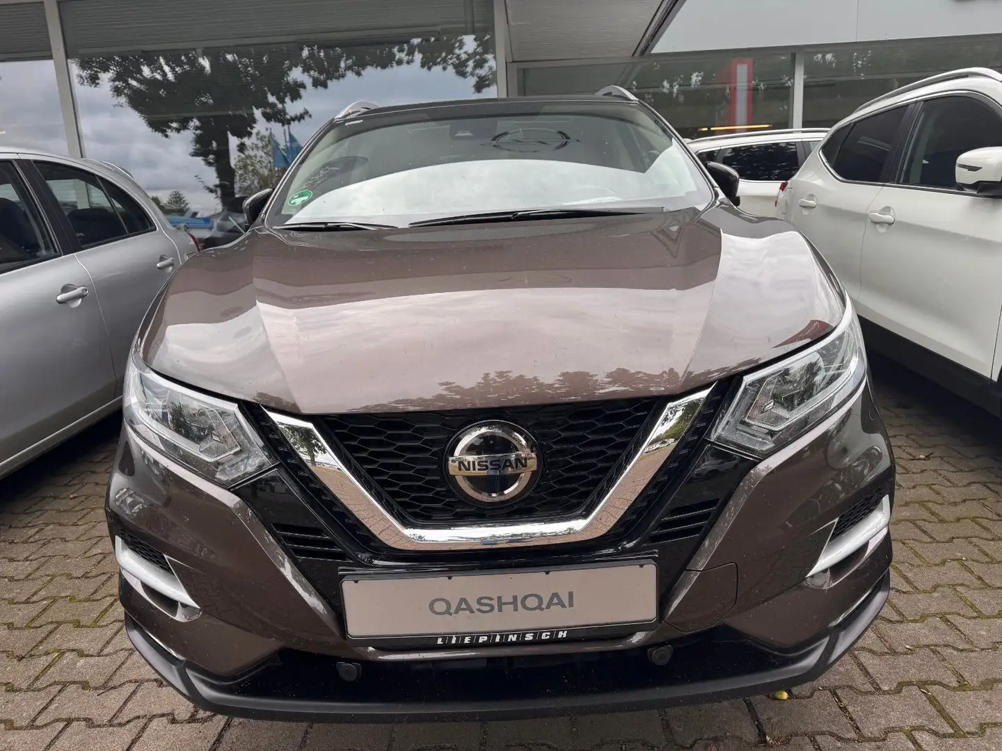 Nissan Qashqai 1.3 Zama Marrón - 2