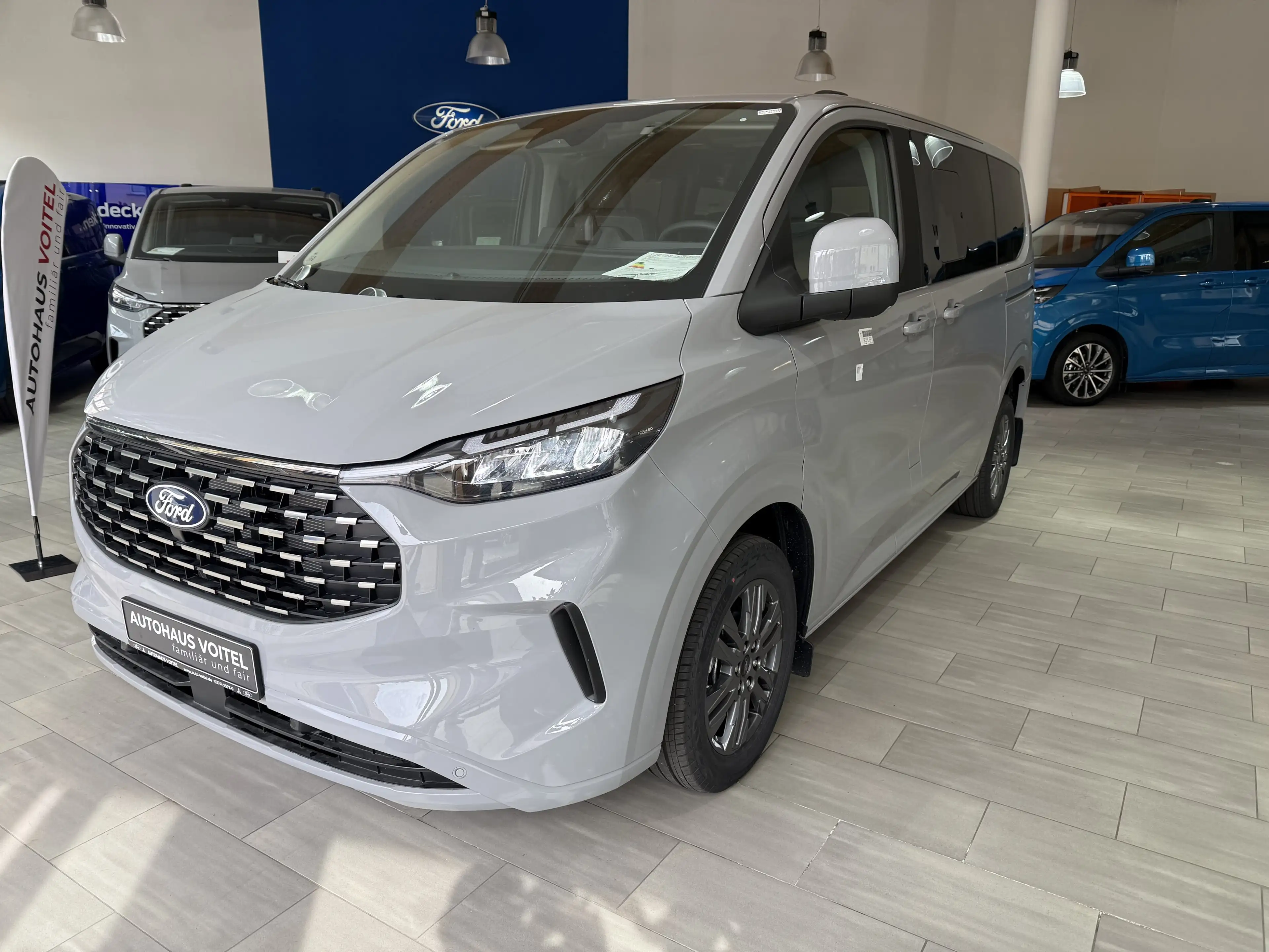 Ford Tourneo Custom Titanium Standheizung / 70L Tank