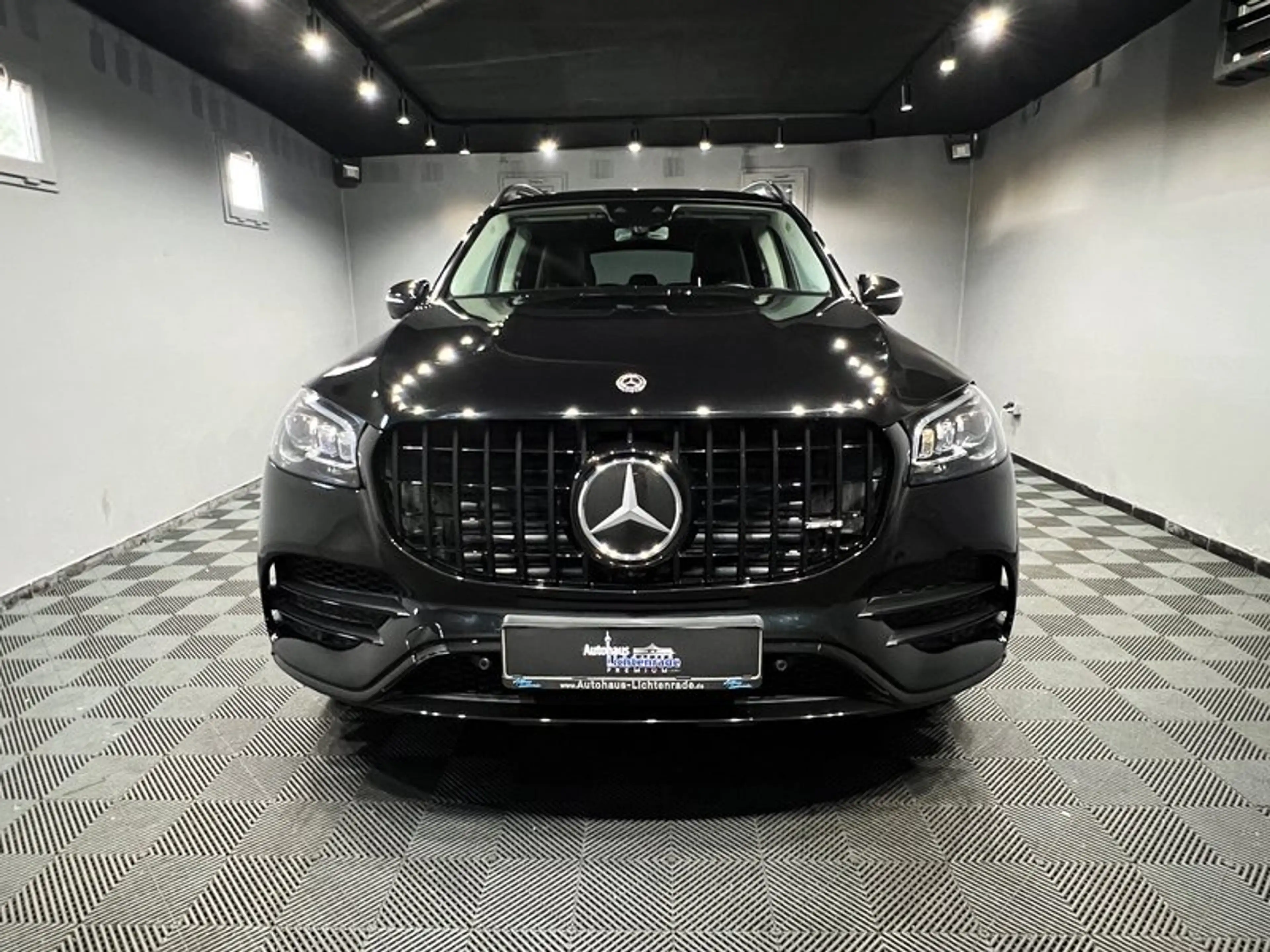 Mercedes-Benz GLS 350 d AMG 4Matic|5*JAHRE*GARANTIE|PANO|7SITZER — photo 4