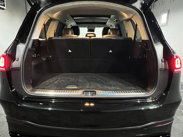 Mercedes-Benz GLS Class view 7