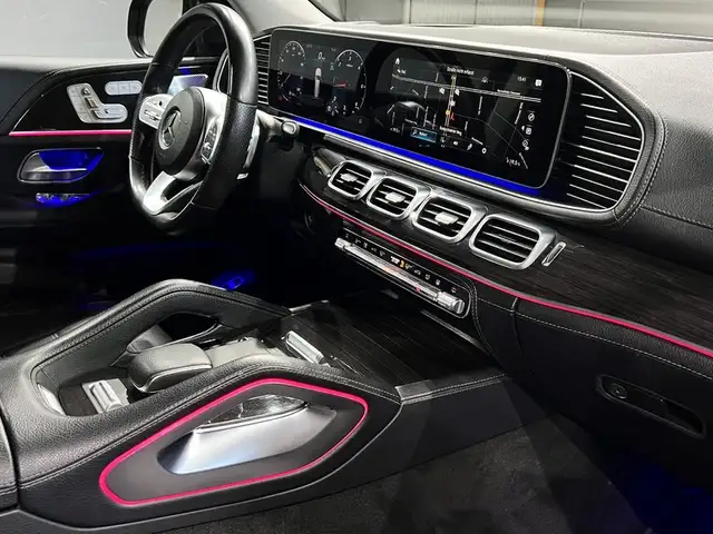 Mercedes-Benz GLS view 17