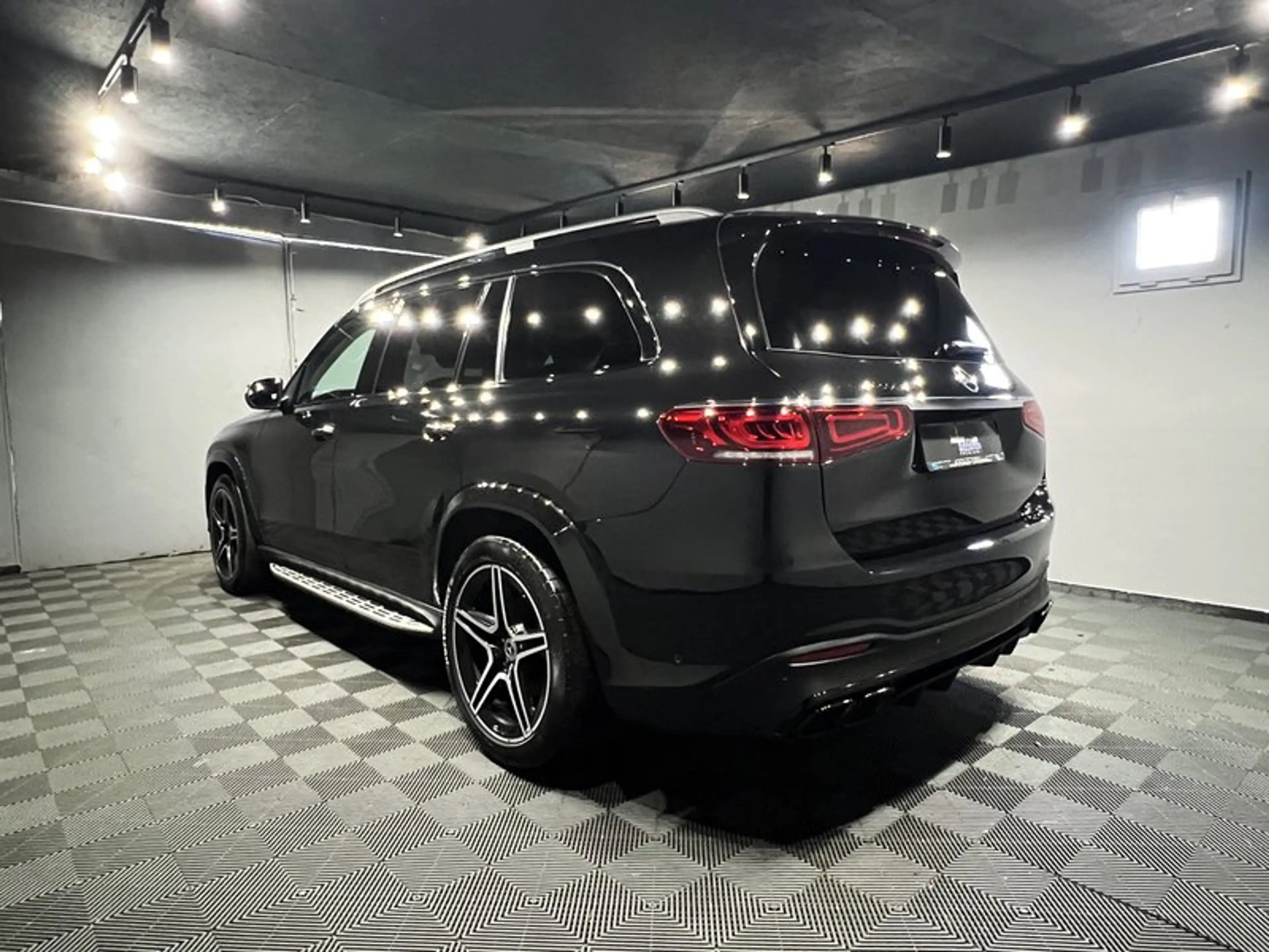 Mercedes-Benz GLS 350 d AMG 4Matic|5*JAHRE*GARANTIE|PANO|7SITZER — photo 3