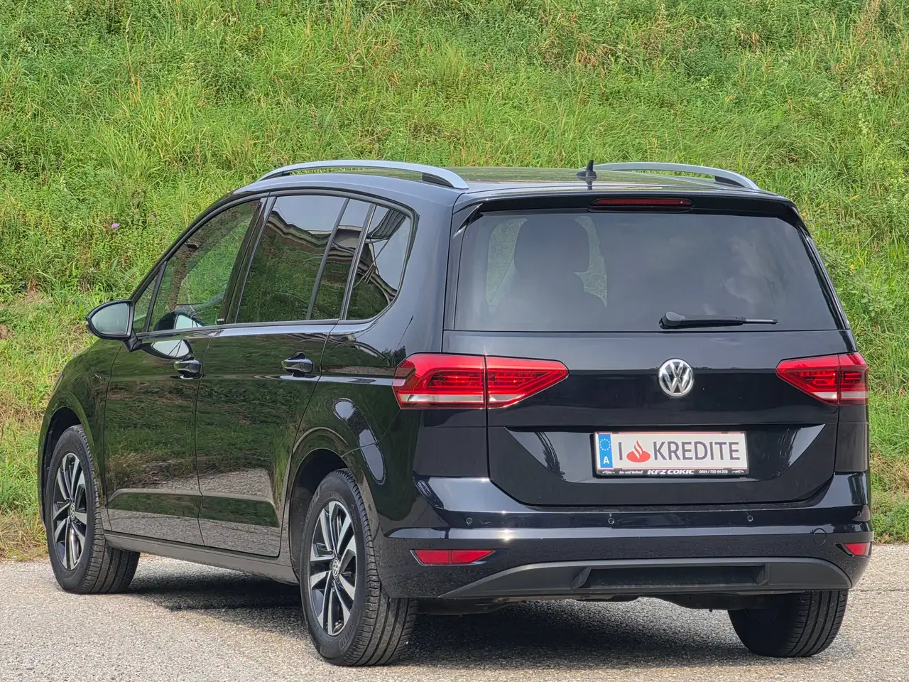Volkswagen Touran Automatik – Bild 4