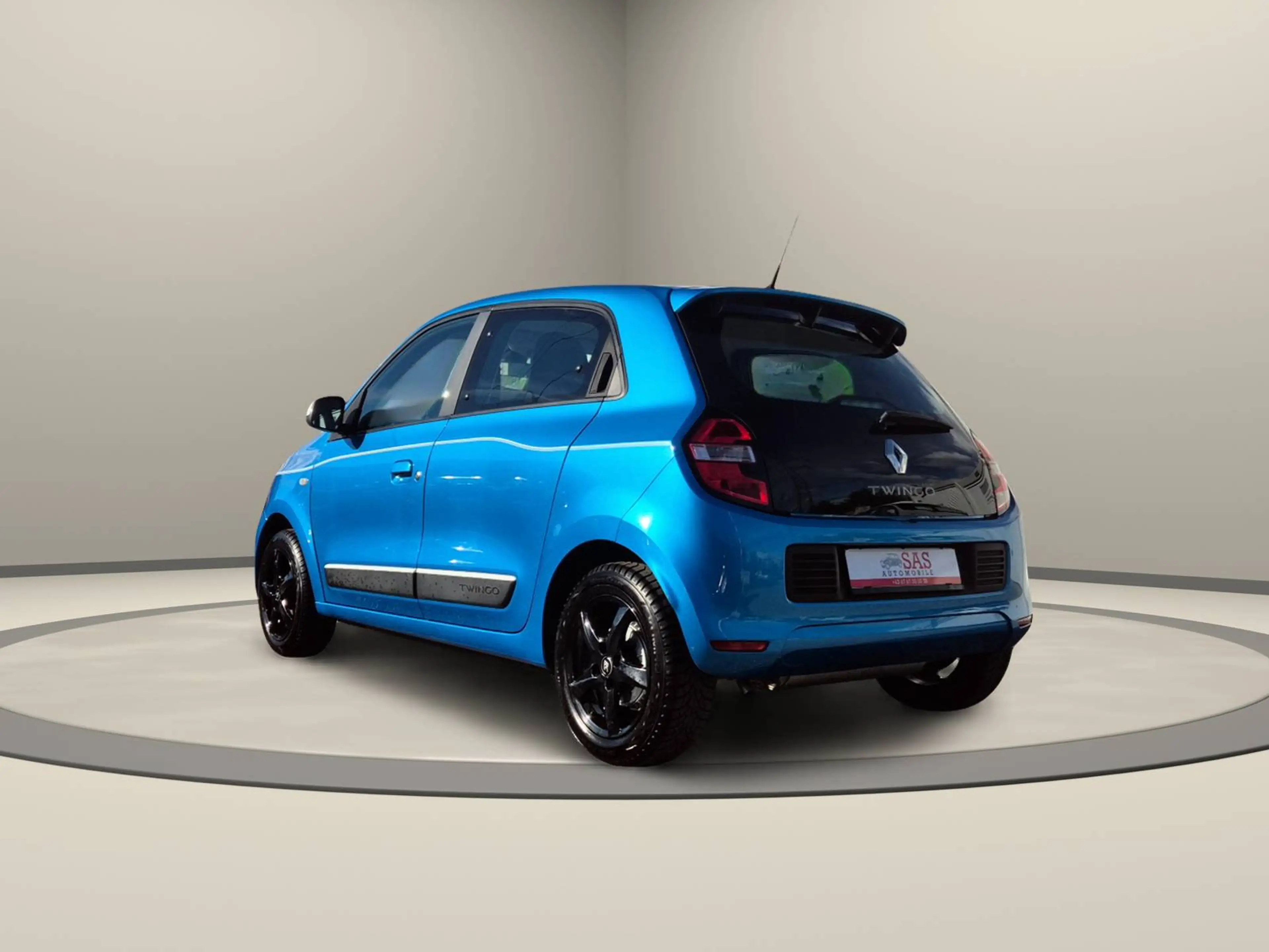 Renault Twingo Life — photo 5
