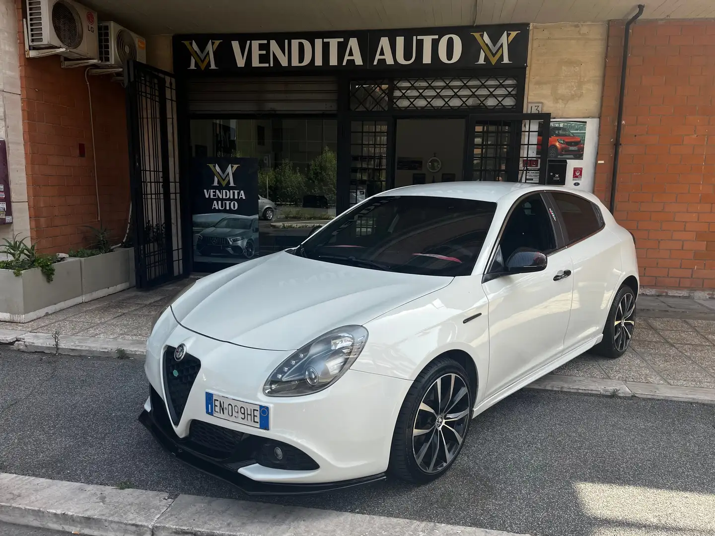 Alfa Romeo Giulietta Giulietta III 2.0  *CONTO VENDITA* Bianco - 1