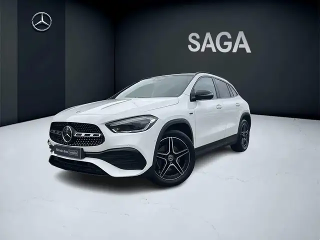 Mercedes-Benz GLA 250 e AMG Pack Night Pano Attelage