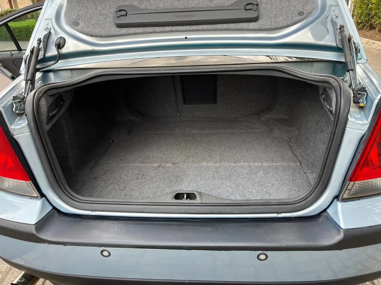 Volvo S60 2.3 T-5, foto 10