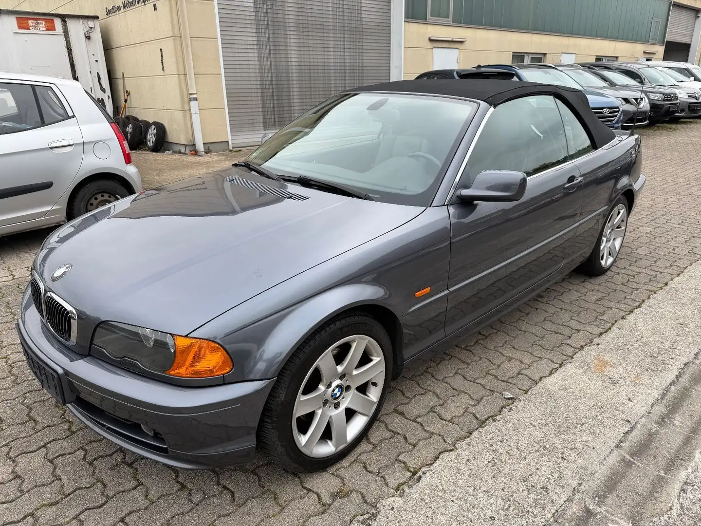 BMW 325 Baureihe 3 Cabrio 325 Ci Grau - 2